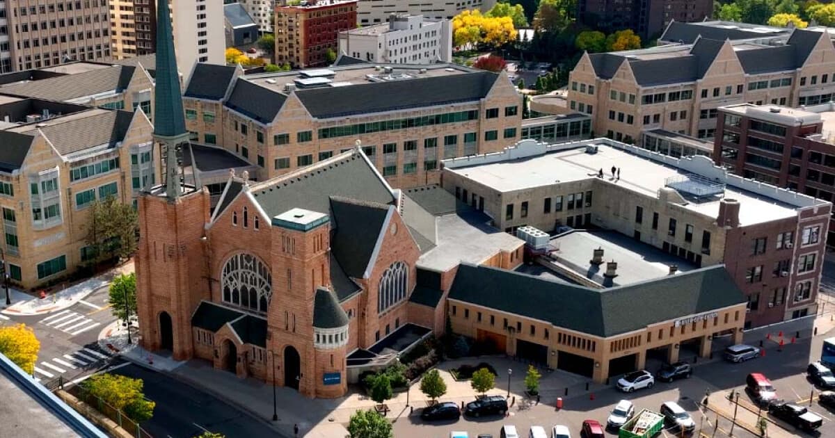 Eagle Brook Church exterior